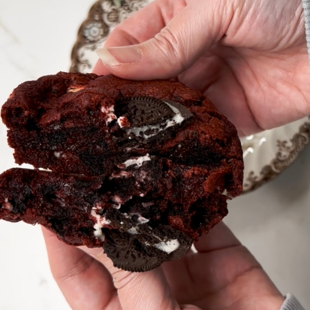 Scarlet Raptor red velvet cookies and cream cookies